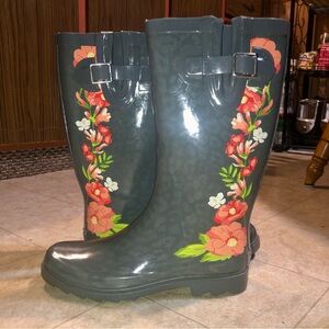 Landchief Women’s Leopard Print & Floral Rainboots! Size 8 NWOT